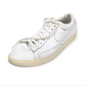 Nike White Blazer Low LE Leather Sneaker Size 10